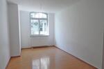 Etagenwohnung Reichenbach im Vogtland - 3 Zimmer, 63 m&sup2;, 340&euro; | Angebot:25962405