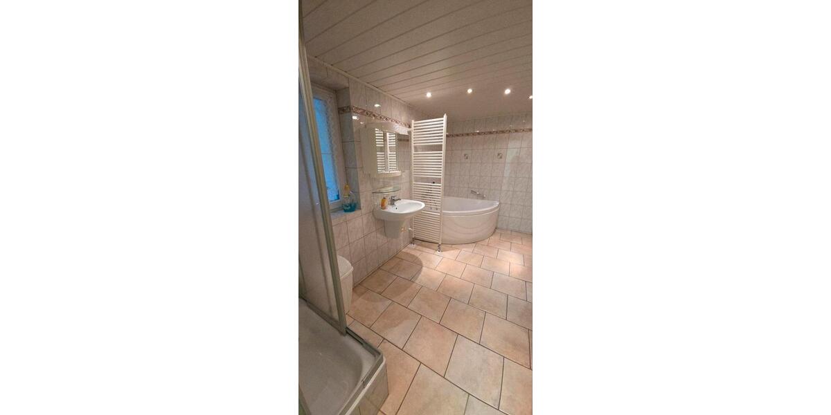 Einfamilienhaus Klingenthal - 4 Zimmer, 97 m&sup2;, 41.000&euro; | Angebot:27095371
