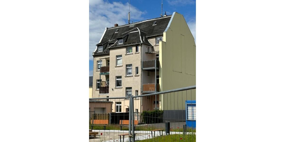 Einfamilienhaus Lengenfeld - 15 Zimmer, 435 m&sup2;, 290.000&euro; | Angebot:25961787