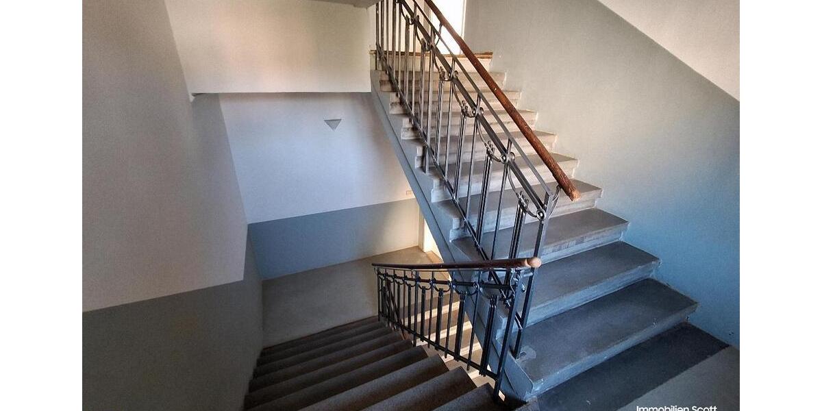 Etagenwohnung Plauen Bahnhofsvorstadt - 2 Zimmer, 74 m&sup2;, 372&euro; | Angebot:21469370