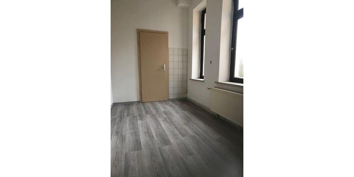 Etagenwohnung Plauen Bahnhofsvorstadt - 3 Zimmer, 68 m&sup2;, 275&euro; | Angebot:22595146