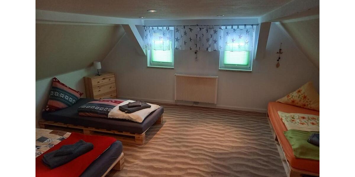 Einfamilienhaus Klingenthal - 4 Zimmer, 95 m&sup2;, 95.000&euro; | Angebot:26068457