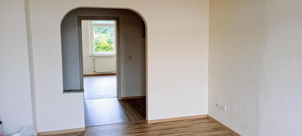 Etagenwohnung Hof Altstadt - 3 Zimmer, 90 m&sup2;, 700&euro; | Angebot:25572138