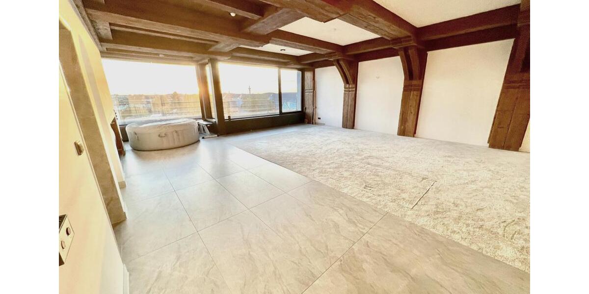 Einfamilienhaus Hof Neuhof - 5 Zimmer, 326 m&sup2;, 1.700&euro; | Angebot:26096955