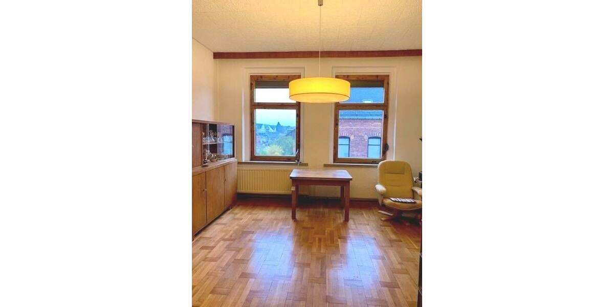 Doppelhaushälfte Lengenfeld - 8 Zimmer, 192 m&sup2;, 115.000&euro; | Angebot:26741160