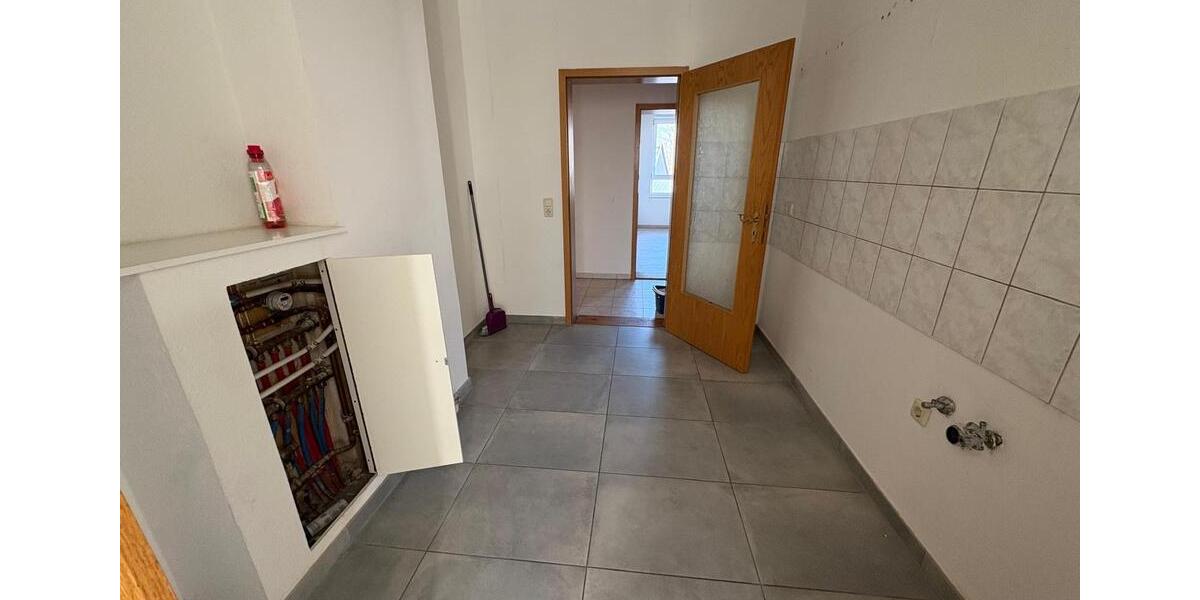 Etagenwohnung Reichenbach im Vogtland - 2 Zimmer, 51 m&sup2;, 385&euro; | Angebot:25100558