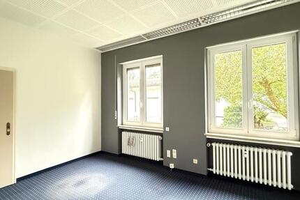 Gewerbeobjekt Hof Altstadt - 2.700&euro; | Angebot:17612554