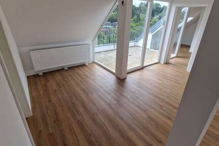 Wohnung Auerbach Richardshöhe - 4 Zimmer, 140 m&sup2;, 840&euro; | Angebot:21845767