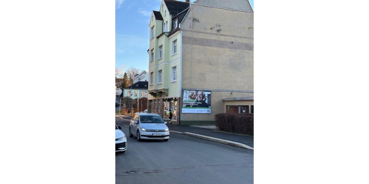 Einfamilienhaus Lengenfeld - 15 Zimmer, 435 m&sup2;, 290.000&euro; | Angebot:25961787