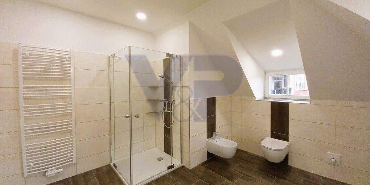 Etagenwohnung Schleiz - 4 Zimmer, 125 m&sup2;, 198.000&euro; | Angebot:25834858