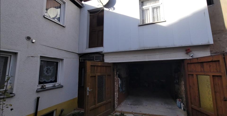 Einfamilienhaus Auma-Weidatal Weidatal - 8 Zimmer, 151 m&sup2;, 70.000&euro; | Angebot:23699182