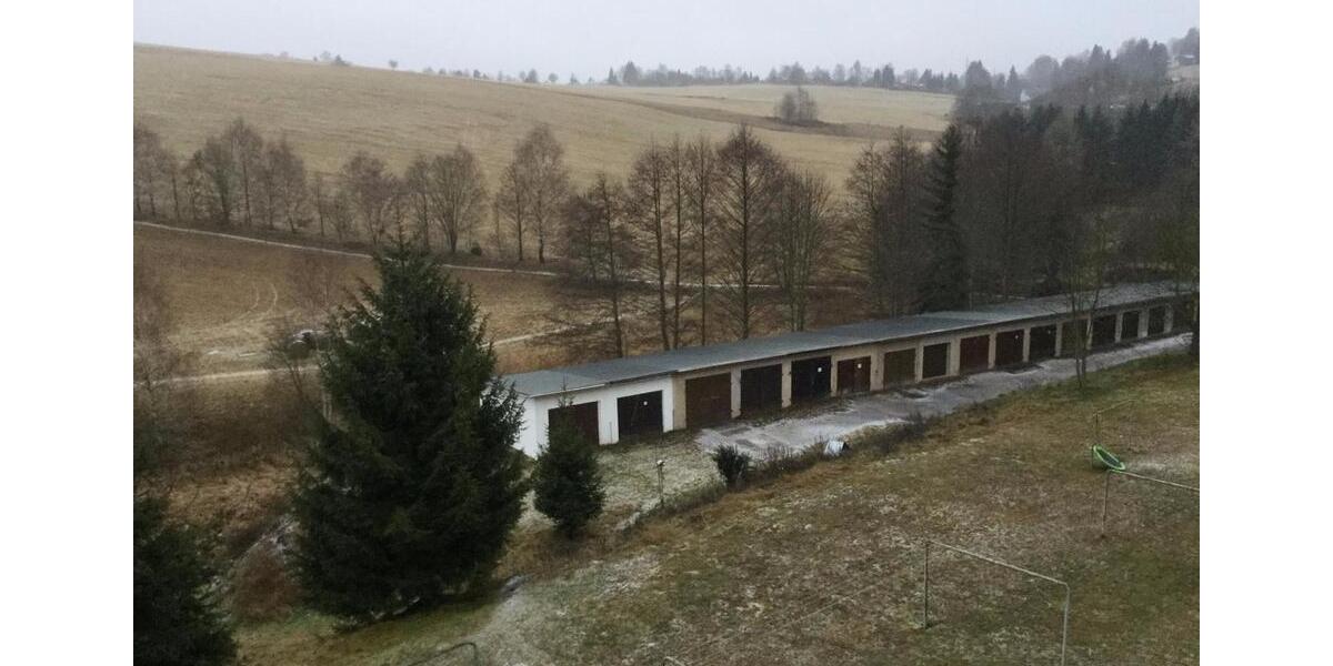 Etagenwohnung Schönheide - 3 Zimmer, 57 m&sup2;, 320&euro; | Angebot:23644204