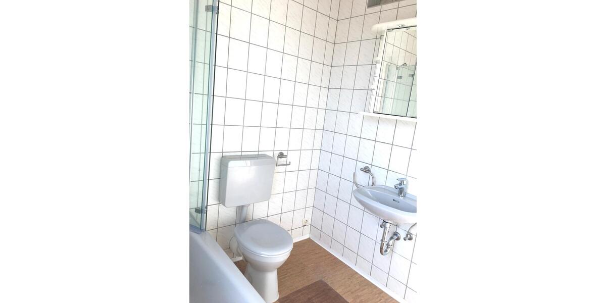 Etagenwohnung Hof Altstadt - 2 Zimmer, 63 m&sup2;, 420&euro; | Angebot:26693036