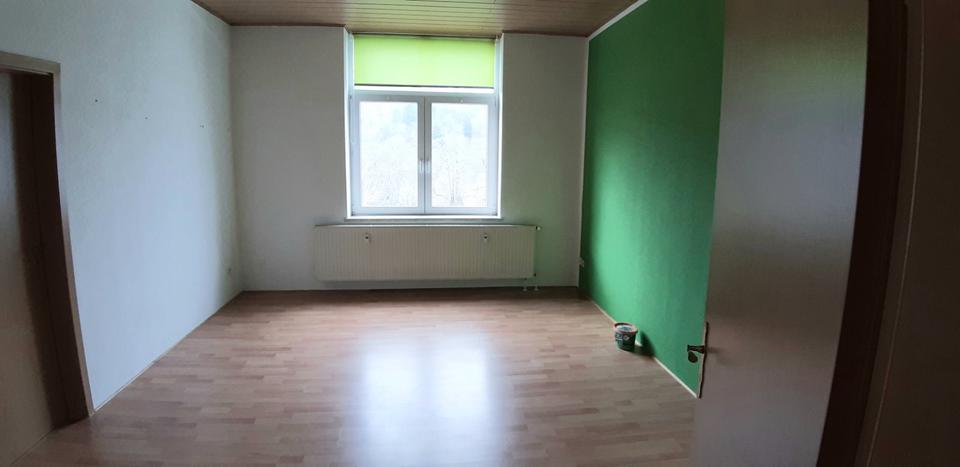 Hochparterre Elsterberg - 2 Zimmer, 64 m&sup2;, 230&euro; | Angebot:25867325