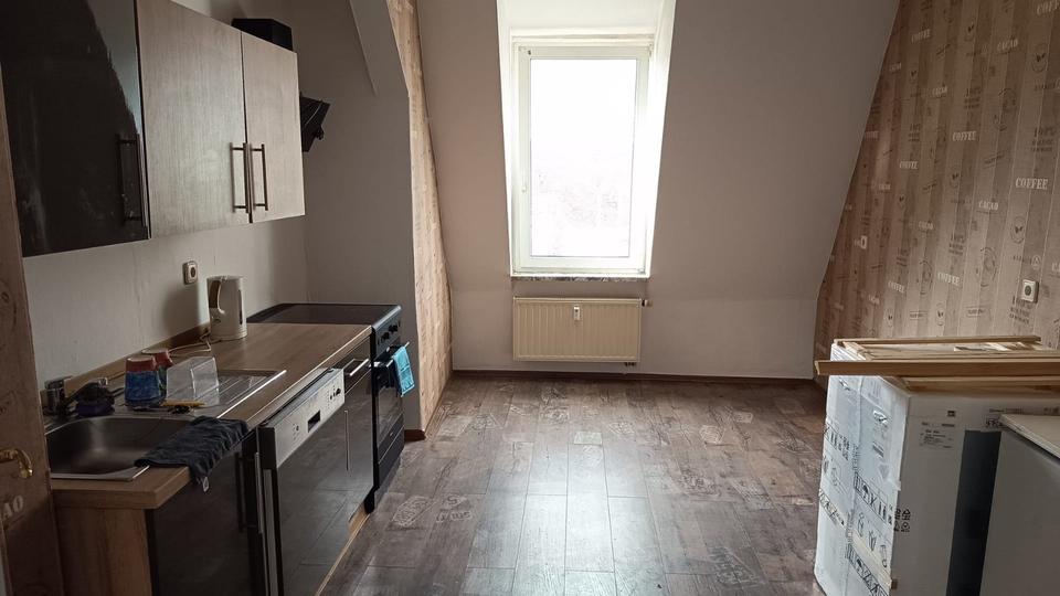 Dachgeschoßwohnung Plauen - 4 Zimmer, 94 m&sup2;, 41.000&euro; | Angebot:26125515