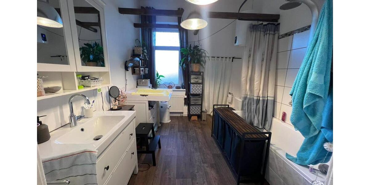 Etagenwohnung Falkenstein/Vogtland Vogtland - 3.5 Zimmer, 87 m&sup2;, 560&euro; | Angebot:25146871