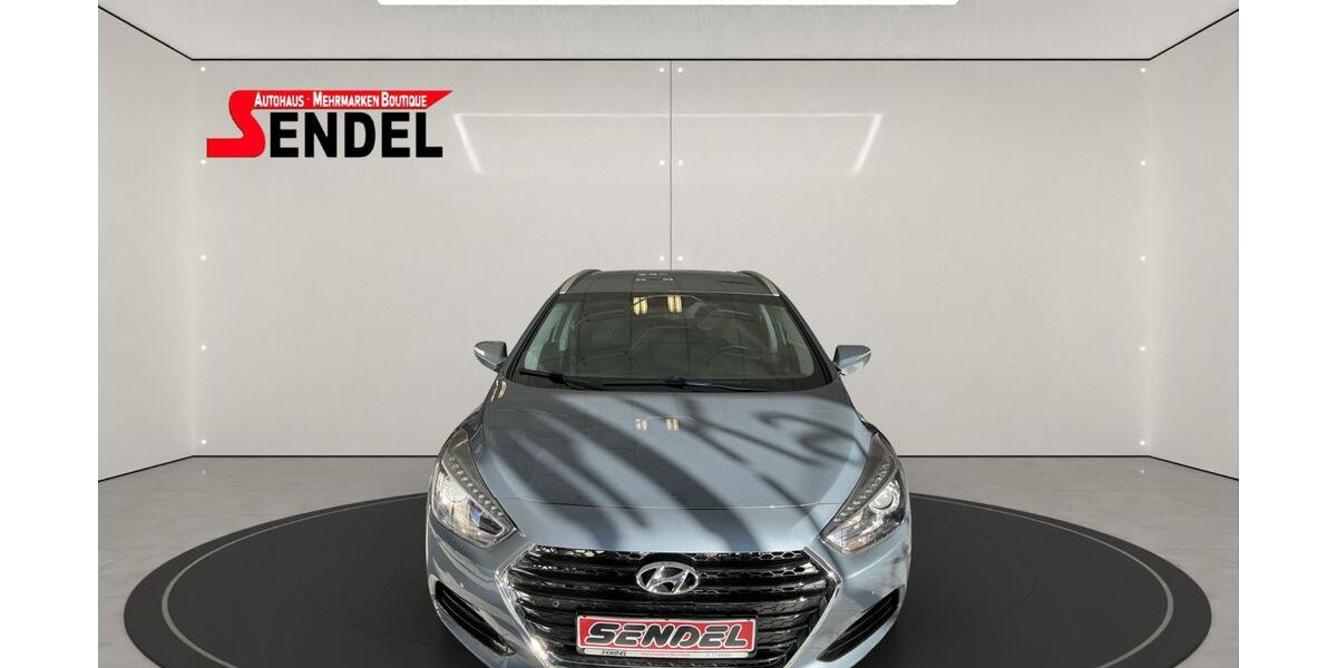 Hyundai i40 117.799 km 10.200 &euro; Hof 95030