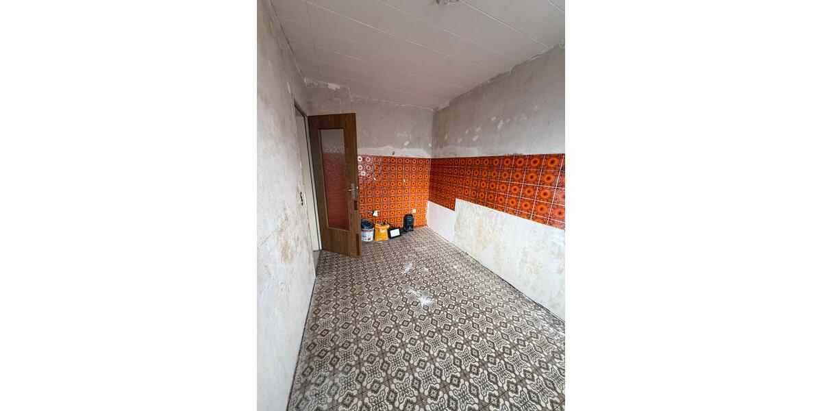 Etagenwohnung Hof Altstadt - 3 Zimmer, 73 m&sup2;, 380&euro; | Angebot:25872178