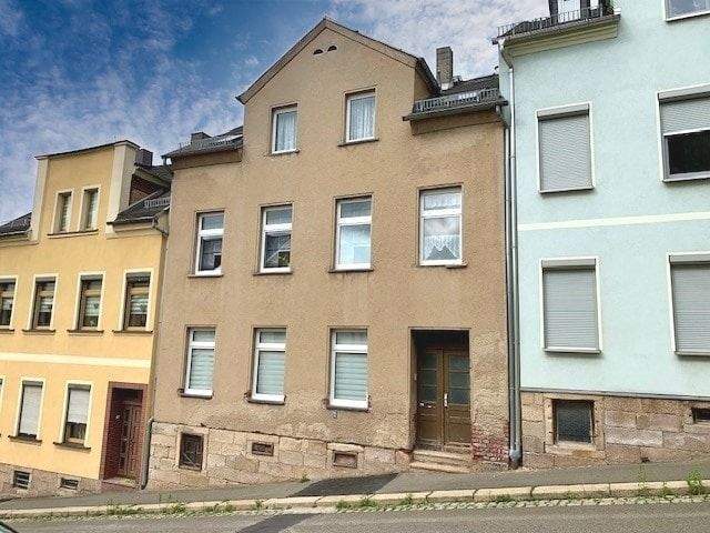 Reihenmittelhaus Reichenbach - 6 Zimmer, 161 m&sup2;, 125.000&euro; | Angebot:25864350