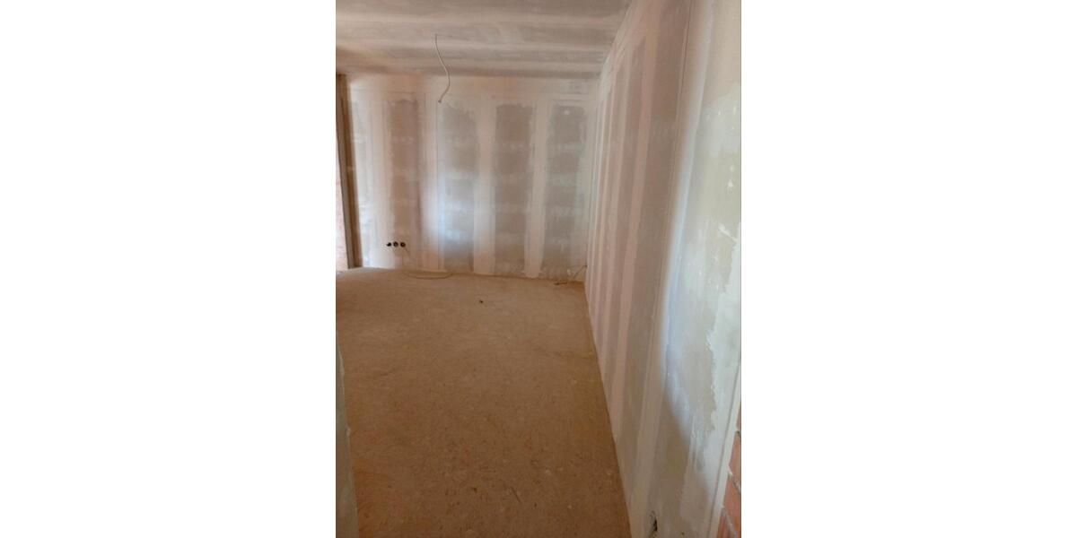 Reihenhaus Kirschkau - 7 Zimmer, 180 m&sup2;, 35.000&euro; | Angebot:27113706