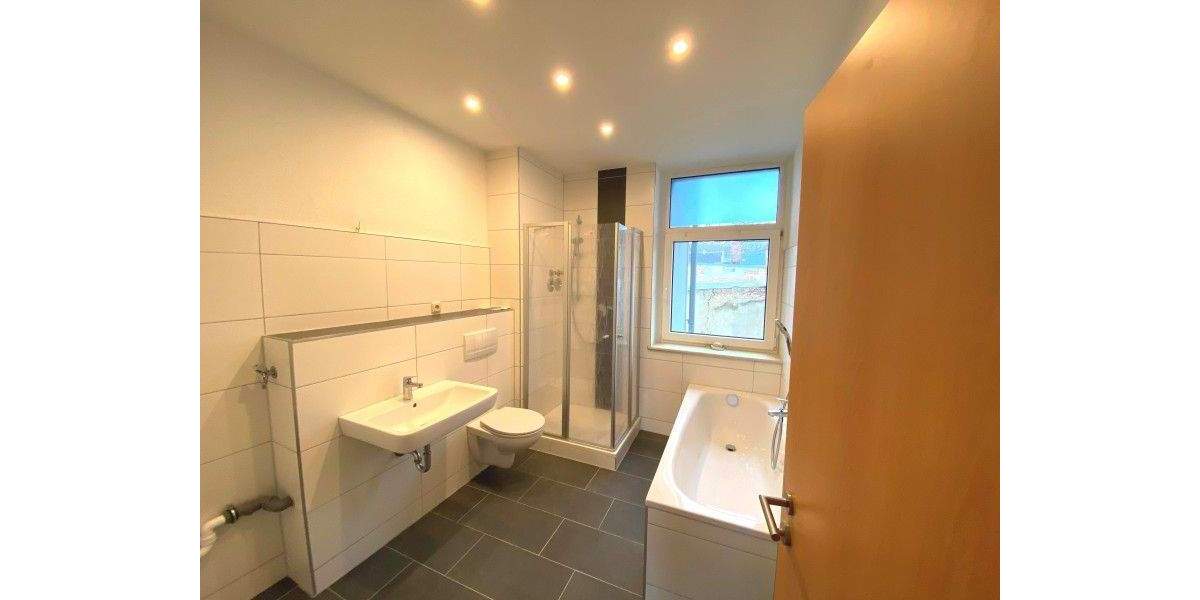 Mehrfamilienhaus, Wohnhaus Plauen Südvorstadt - 1 Zimmer, 219.000&euro; | Angebot:25776514