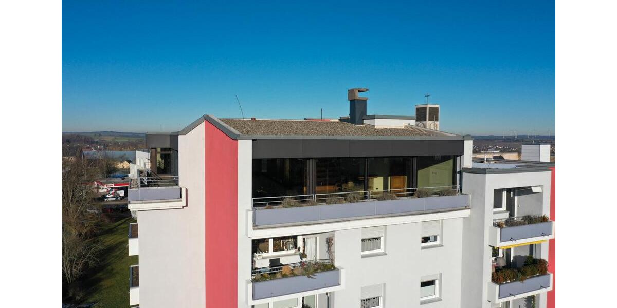 Einfamilienhaus Hof Neuhof - 5 Zimmer, 326 m&sup2;, 1.700&euro; | Angebot:26096955