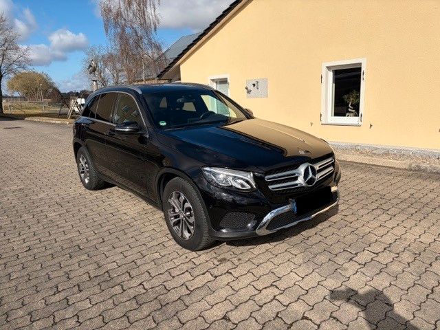 Mercedes-Benz GLC 220 90.000 km 24.800 &euro; Hof 95030