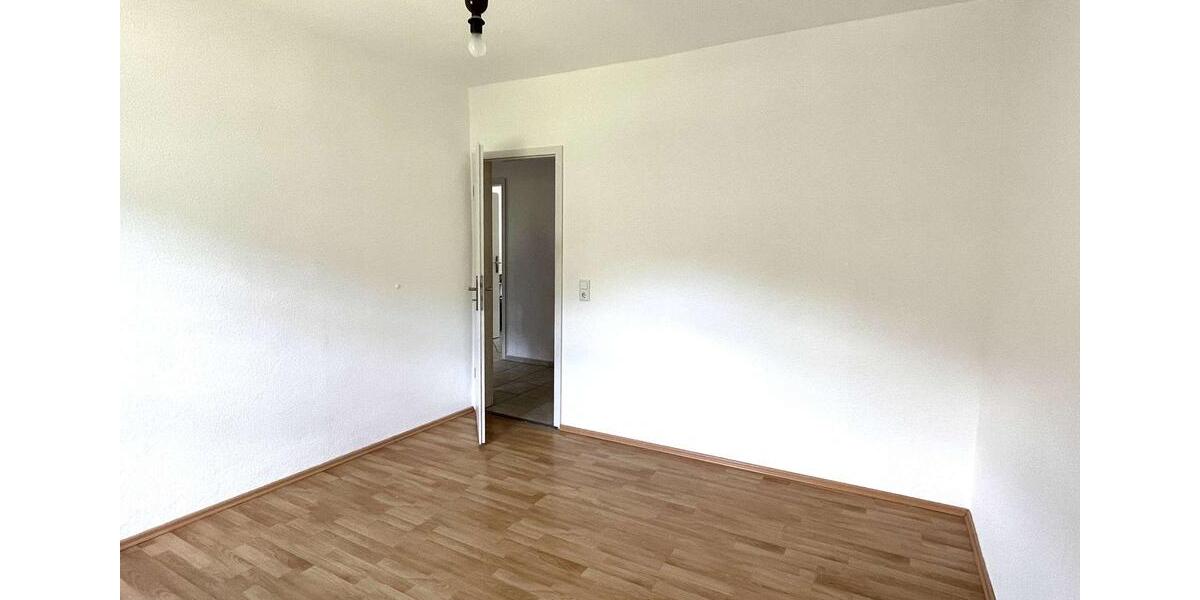 Etagenwohnung Klingenthal Zwota - 3 Zimmer, 71 m&sup2;, 280&euro; | Angebot:25392797