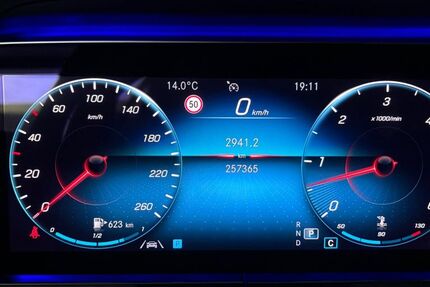 Mercedes-Benz E 400 260.000 km 23.000 &euro; Falkenstein 08223