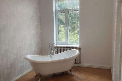 Wohnung Falkenstein - 3 Zimmer, 118 m&sup2;, 530&euro; | Angebot:27387143