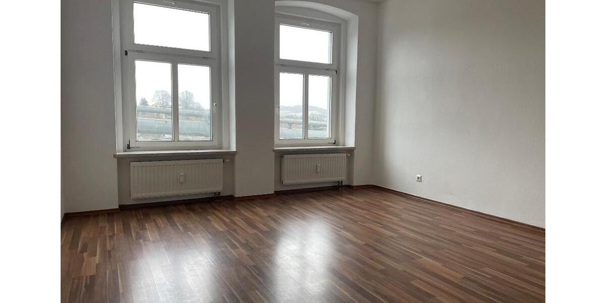 Etagenwohnung Plauen Bahnhofsvorstadt - 4 Zimmer, 99 m&sup2;, 450&euro; | Angebot:20433532