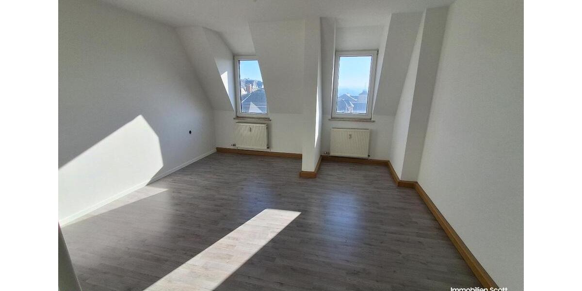 Etagenwohnung Plauen Bahnhofsvorstadt - 2 Zimmer, 74 m&sup2;, 372&euro; | Angebot:21469370