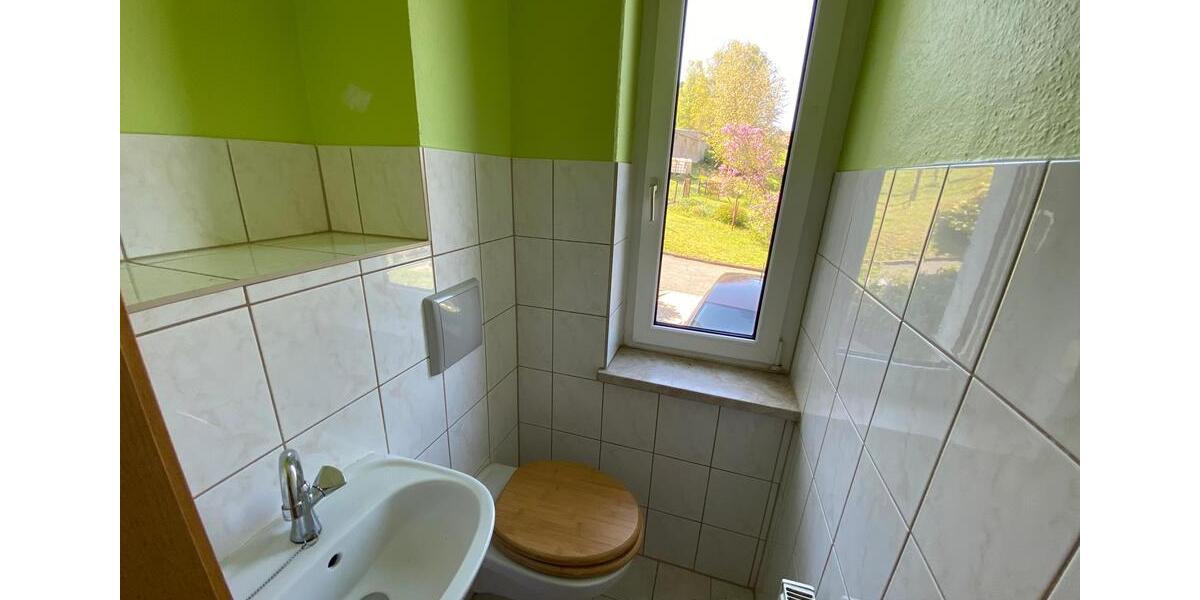 Etagenwohnung Reichenbach im Vogtland - 2 Zimmer, 49 m&sup2;, 225&euro; | Angebot:17237384