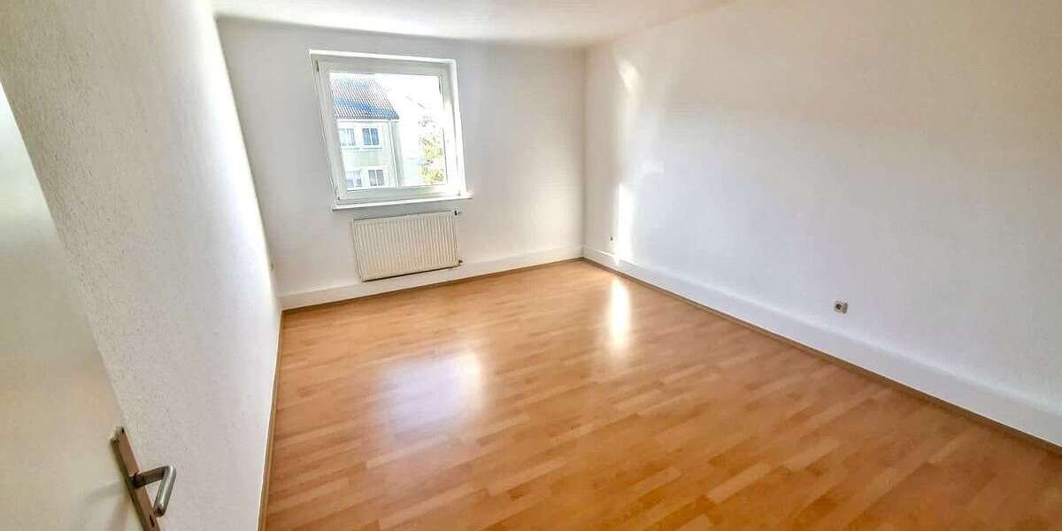 Etagenwohnung Hof Neuhof - 3 Zimmer, 57 m&sup2;, 420&euro; | Angebot:26151571