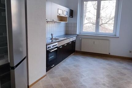 Wohnung Plauen - 2 Zimmer, 61 m&sup2;, 300&euro; | Angebot:24646296