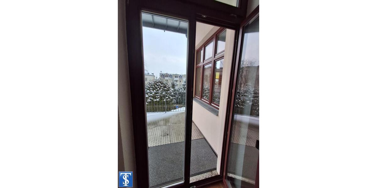 Etagenwohnung Reichenbach im Vogtland - 2.5 Zimmer, 83 m&sup2;, 414&euro; | Angebot:24214762