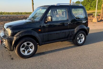 Suzuki Jimny 95.259 km 7.999 &euro; Plauen 08525