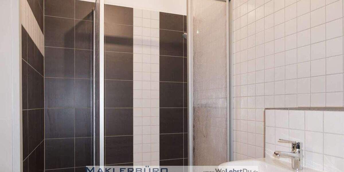 Etagenwohnung Greiz Irchwitz - 2 Zimmer, 48 m&sup2;, 280&euro; | Angebot:25678430