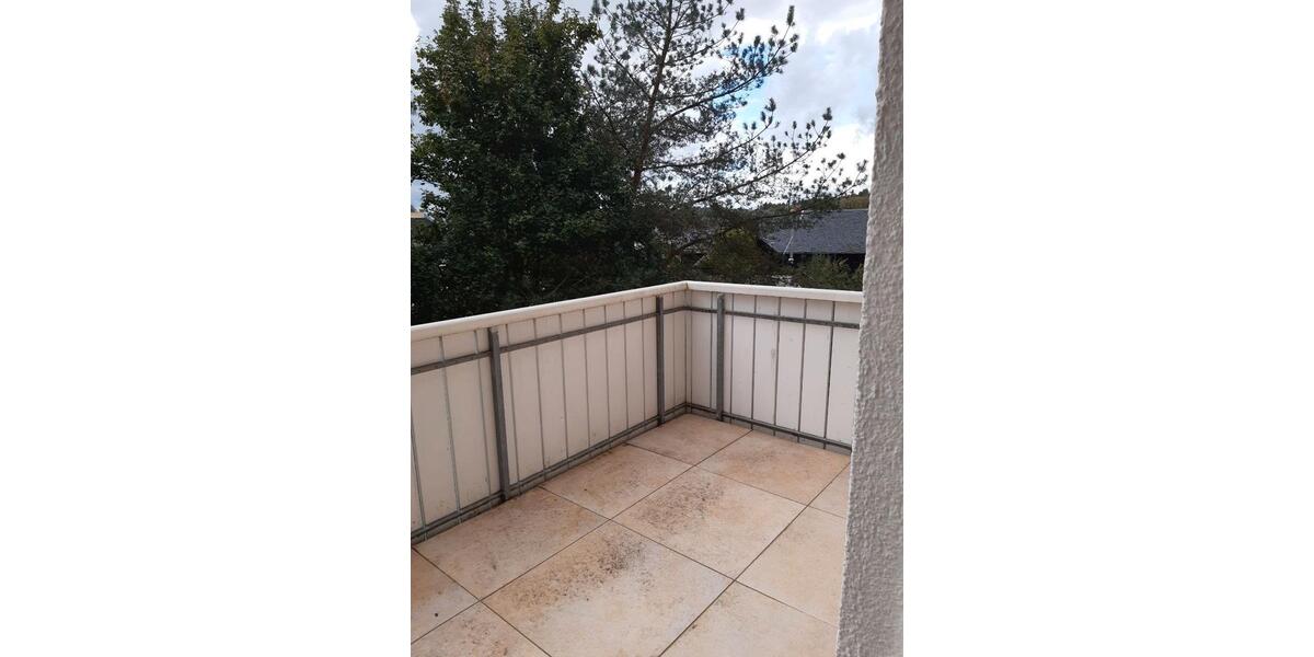 Etagenwohnung Döhlau - 3 Zimmer, 78 m&sup2;, 640&euro; | Angebot:26007894