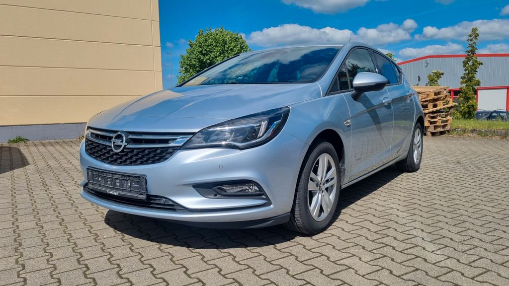 Opel Astra 110.798 km 6.499 &euro; Tanna 07922