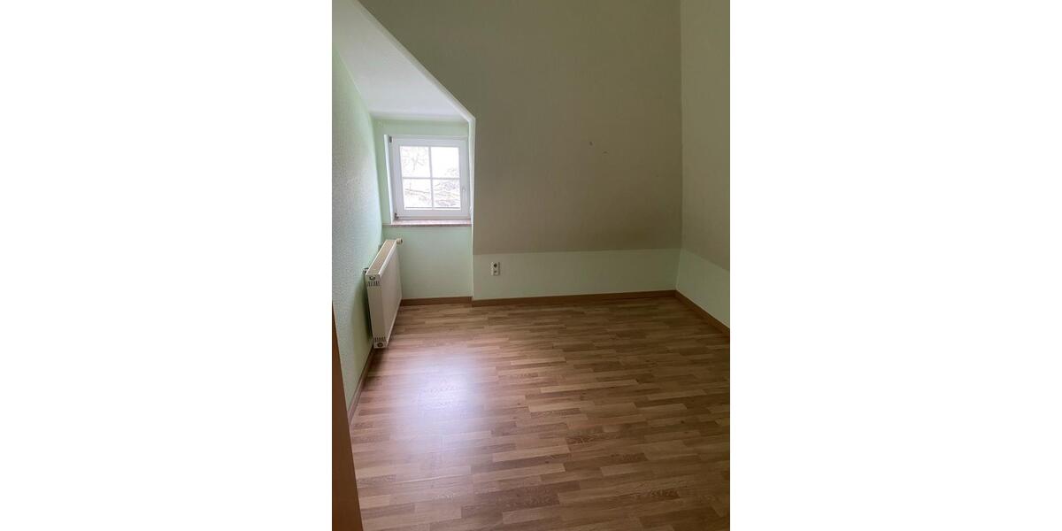 Mehrfamilienhaus, Wohnhaus Crinitzberg - 10 Zimmer, 182 m&sup2;, 375.000&euro; | Angebot:25721283