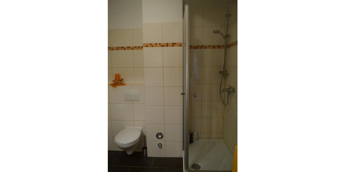 Etagenwohnung Schleiz - 4 Zimmer, 105 m&sup2;, 590&euro; | Angebot:25880871
