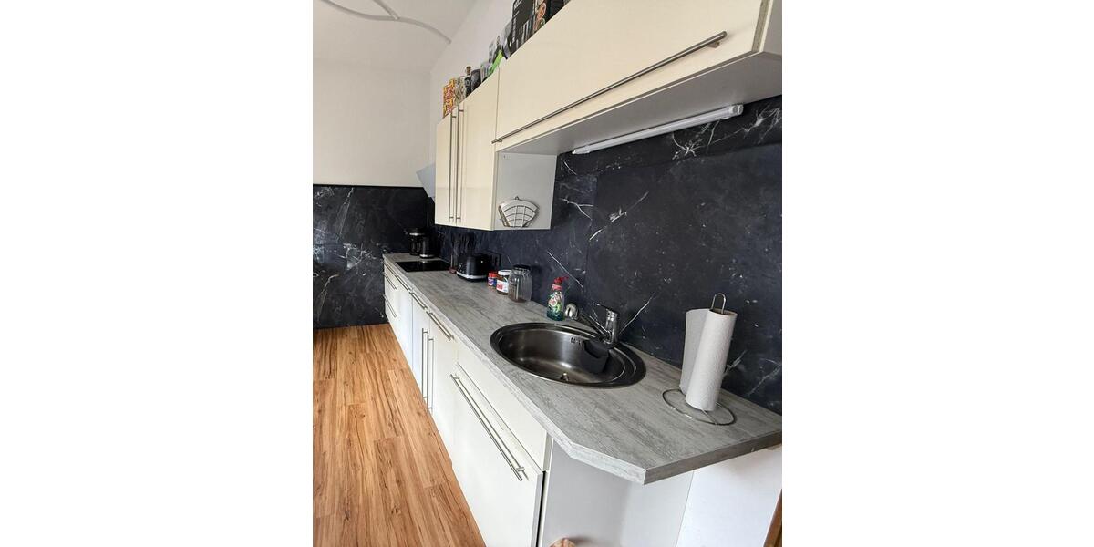 Etagenwohnung Netzschkau - 3 Zimmer, 71 m&sup2;, 390&euro; | Angebot:25613082