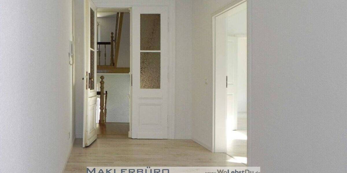 Etagenwohnung Greiz - 2 Zimmer, 70 m&sup2;, 355&euro; | Angebot:25666523