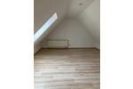 Etagenwohnung Reichenbach im Vogtland - 2.5 Zimmer, 69 m&sup2;, 380&euro; | Angebot:24610460