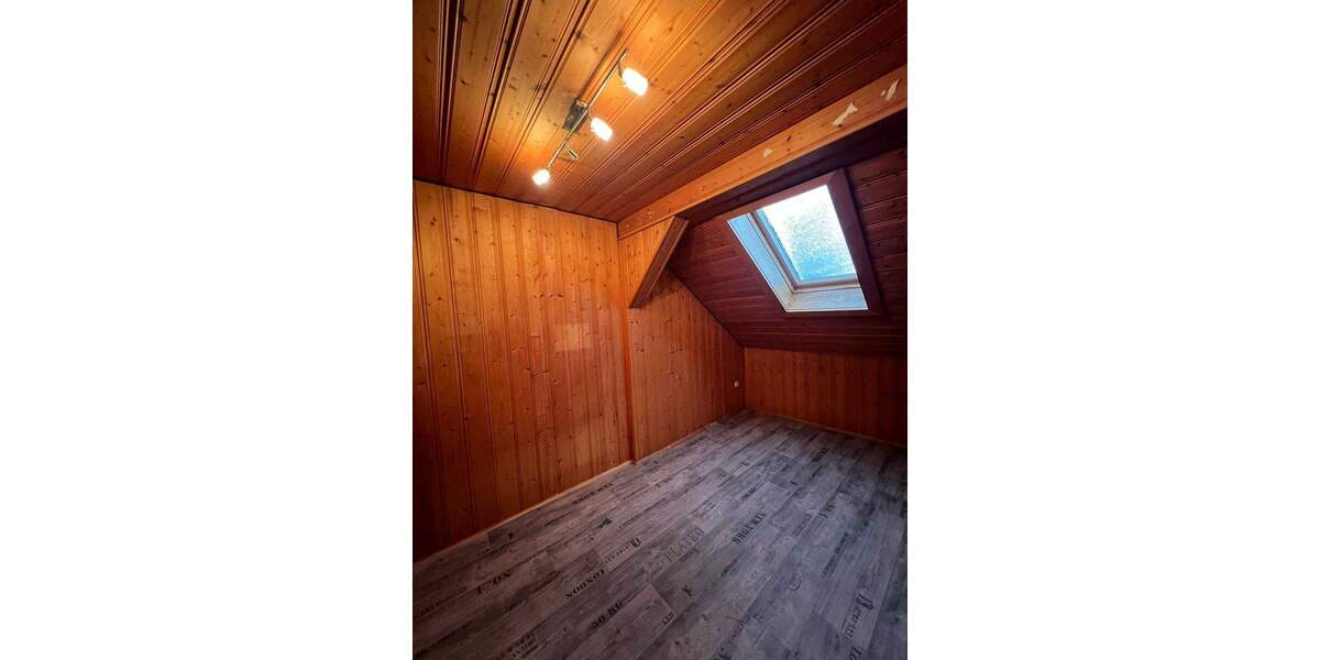 Mehrfamilienhaus, Wohnhaus Falkenstein - 7 Zimmer, 205 m&sup2;, 59.000&euro; | Angebot:25708242