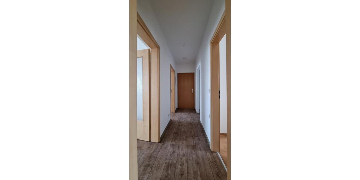 Etagenwohnung Schleiz - 2 Zimmer, 58 m&sup2;, 420&euro; | Angebot:24616024