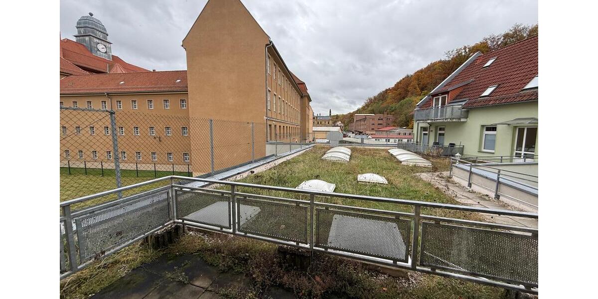 Etagenwohnung Greiz - 2 Zimmer, 31 m&sup2;, 235&euro; | Angebot:23330981