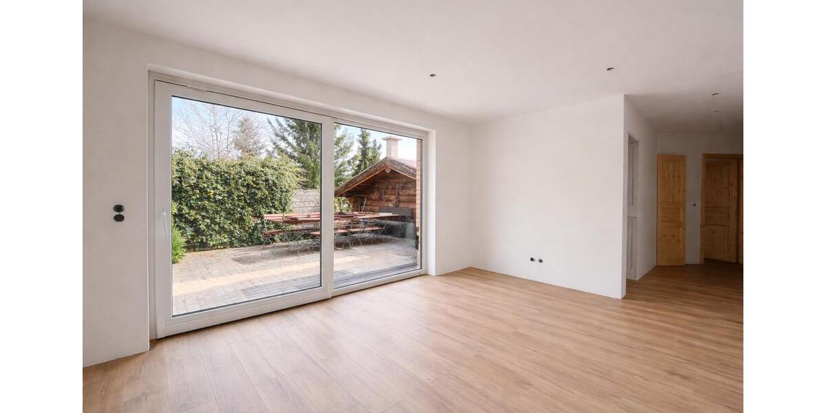 Terrassenwohnung Auerbach/Vogtland Vogtland - 6 Zimmer, 175 m&sup2;, 1.300&euro; | Angebot:26048422