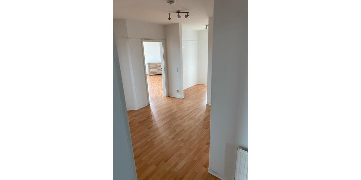 Erdgeschoßwohnung Plauen Bahnhofsvorstadt - 3 Zimmer, 115 m&sup2;, 160.000&euro; | Angebot:26726669
